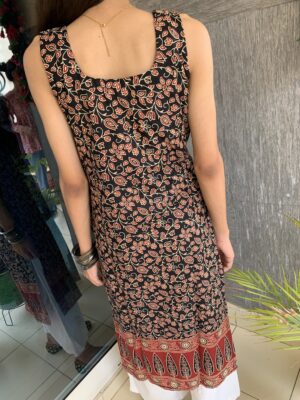 Ajrakh printed cotton single kurti - Image 3